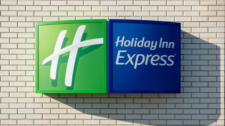 <b>Holiday Inn Express Bridgwater Exterior</b>. Images powered by <a href="https://www.leonardoworldwide.com/" title="Leonardo Worldwide" target="_blank">Leonardo</a>.
