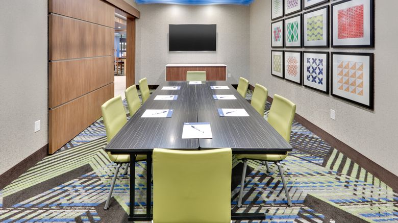 <b>Holiday Inn Express Fort Worth-Northlake Meeting</b>. Images powered by <a href="https://www.leonardoworldwide.com/" title="Leonardo Worldwide" target="_blank">Leonardo</a>.