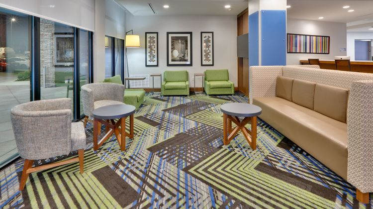 Holiday Inn Express Fort Worth-Northlake Exterior