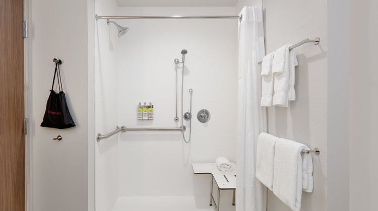 Holiday Inn Express Fort Worth-Northlake Room