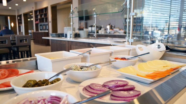 Staybridge Suites Red Deer North Restaurant