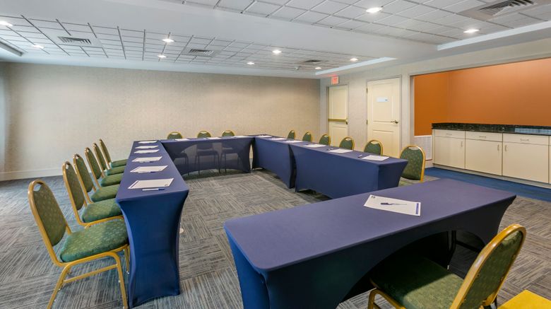 <b>Holiday Inn Express Hotel & Suites Meeting</b>. Images powered by <a href="https://www.leonardoworldwide.com/" title="Leonardo Worldwide" target="_blank">Leonardo</a>.