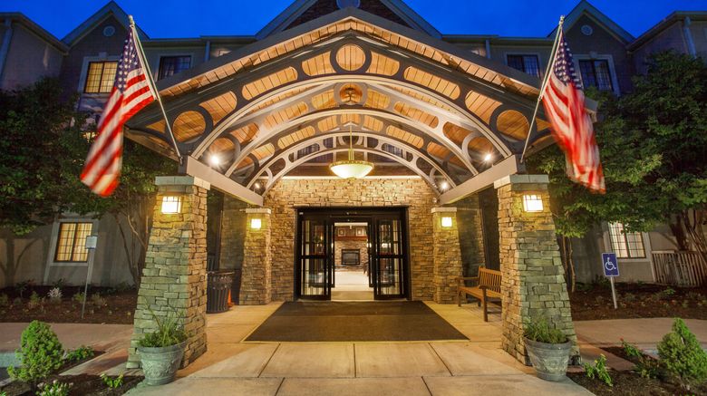 Staybridge Suites Exterior. Images powered by <a href="https://www.leonardoworldwide.com" target="_blank" rel="noopener">Leonardo</a>.
