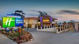 Holiday Inn Express San Diego Exterior