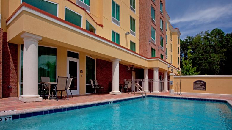 <b>Holiday Inn Express Hotel & Suites Pool</b>. Images powered by <a href="https://www.leonardoworldwide.com/" title="Leonardo Worldwide" target="_blank">Leonardo</a>.