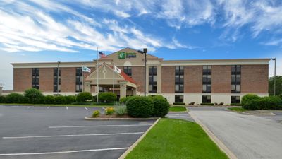 Holiday Inn Express Crestwood