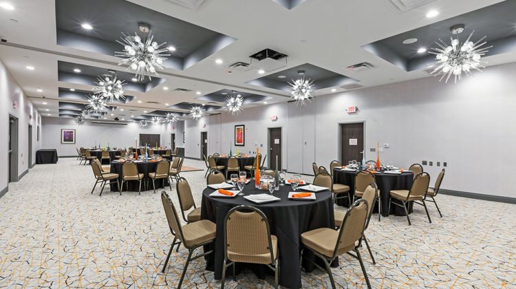 Holiday Inn Houston NE-Bush Airport Area Meeting