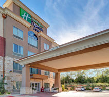 Holiday Inn Express & Suites OKC North Exterior