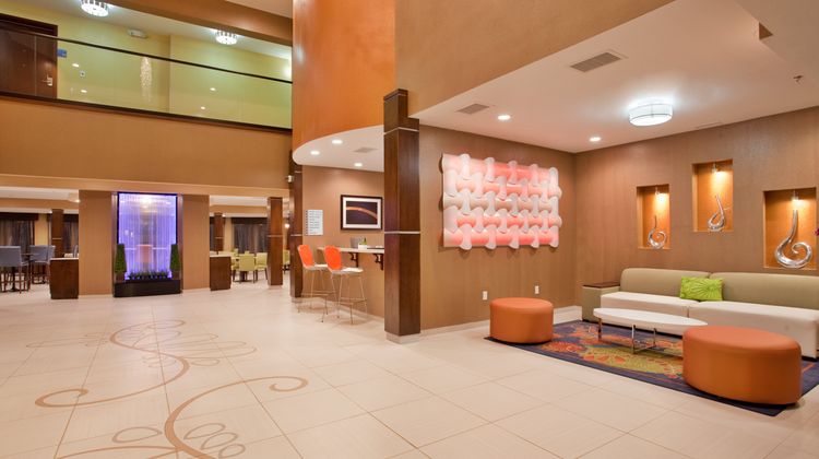 Holiday Inn Express St Louis Airport Lobby