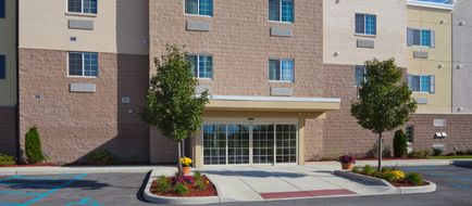 Candlewood Suites Exterior