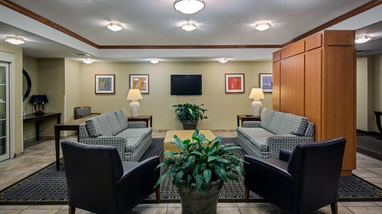 <b>Candlewood Suites Lobby</b>. Images powered by <a href="https://www.leonardoworldwide.com/" title="Leonardo Worldwide" target="_blank">Leonardo</a>.