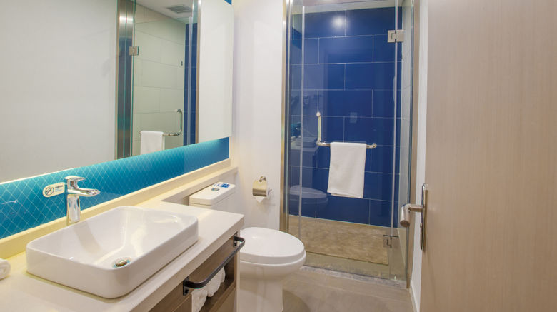 <b>Holiday Inn Express High Tech Room</b>. Images powered by <a href="https://www.leonardoworldwide.com/" title="Leonardo Worldwide" target="_blank">Leonardo</a>.