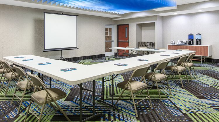 Holiday Inn Express Seaside Conv Center Meeting