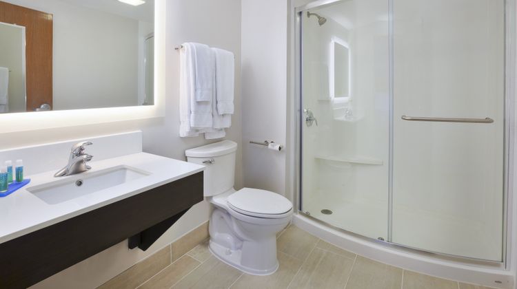 Holiday Inn Express Room