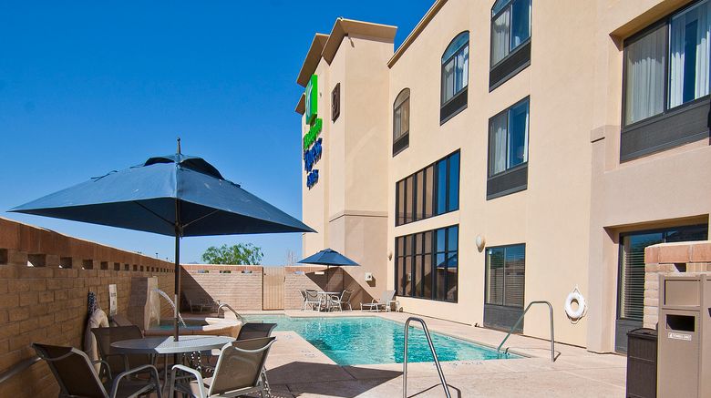 <b>Holiday Inn Express & Suites Oro Valley Pool</b>. Images powered by <a href="https://www.leonardoworldwide.com/" title="Leonardo Worldwide" target="_blank">Leonardo</a>.