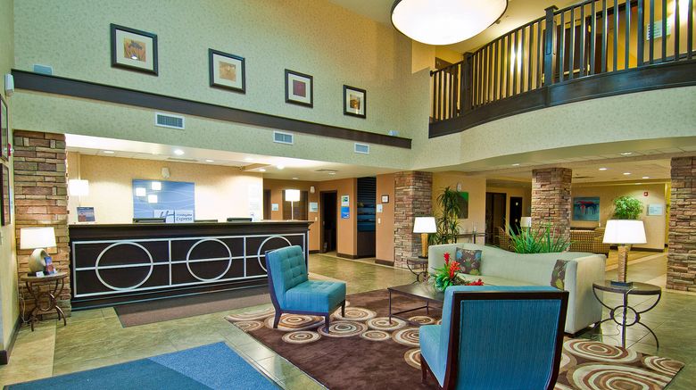 <b>Holiday Inn Express & Suites Oro Valley Lobby</b>. Images powered by <a href="https://www.leonardoworldwide.com/" title="Leonardo Worldwide" target="_blank">Leonardo</a>.
