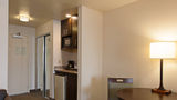 Holiday Inn Express Hotel & Suites Suite
