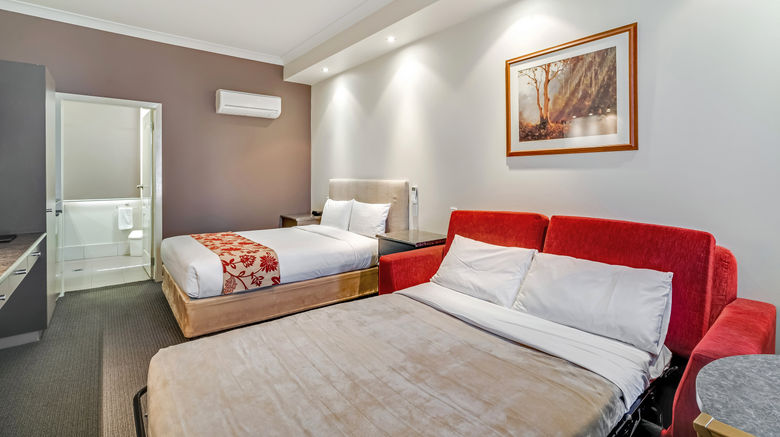 <b>Prince of Wales Motor Inn Room</b>. Images powered by <a href="https://www.leonardoworldwide.com/" title="Leonardo Worldwide" target="_blank">Leonardo</a>.