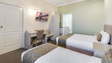 Prince of Wales Motor Inn Room