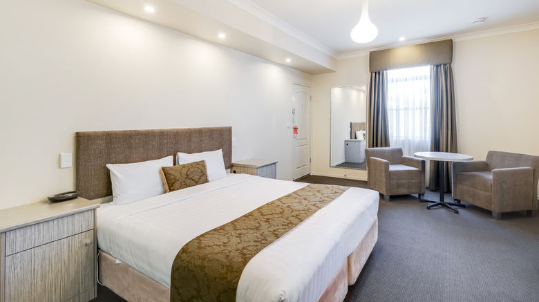 <b>Prince of Wales Motor Inn Room</b>. Images powered by <a href="https://www.leonardoworldwide.com/" title="Leonardo Worldwide" target="_blank">Leonardo</a>.