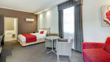 Prince of Wales Motor Inn Room