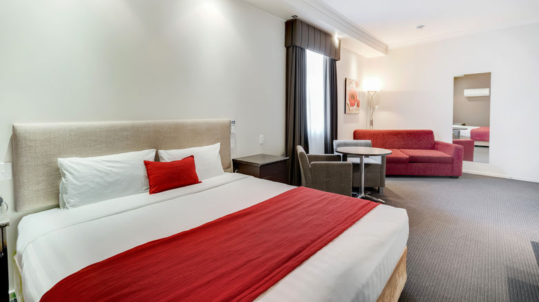 <b>Prince of Wales Motor Inn Room</b>. Images powered by <a href="https://www.leonardoworldwide.com/" title="Leonardo Worldwide" target="_blank">Leonardo</a>.