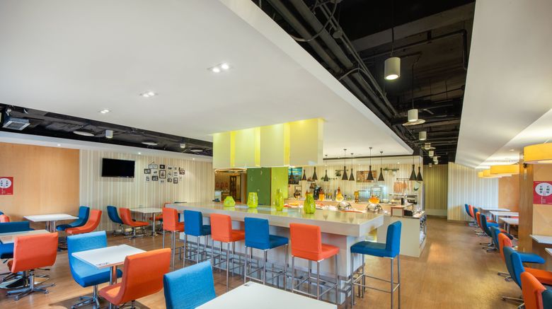 <b>Holiday Inn Express Changzhou Center Restaurant</b>. Images powered by <a href="https://www.leonardoworldwide.com/" title="Leonardo Worldwide" target="_blank">Leonardo</a>.