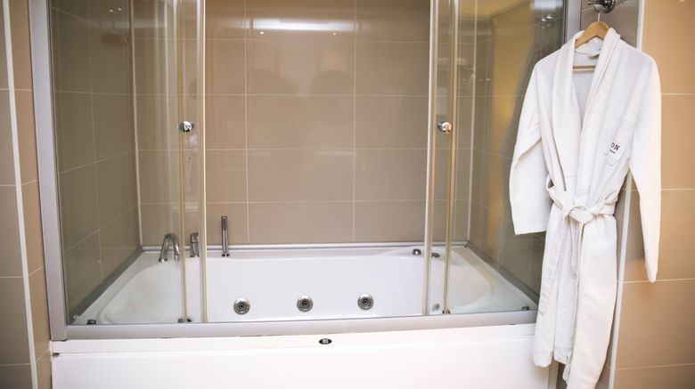 <b>Anemon Iskenderun Room</b>. Images powered by <a href="https://www.leonardoworldwide.com/" title="Leonardo Worldwide" target="_blank">Leonardo</a>.