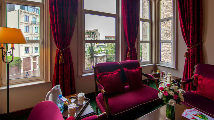 Anemon Galata Suite