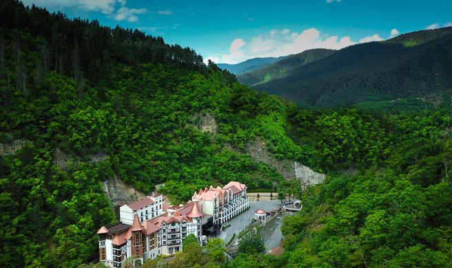 Crowne Plaza Borjomi Exterior