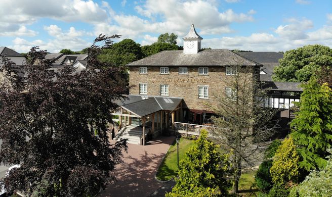 Last Drop Village Hotel & Spa Exterior
