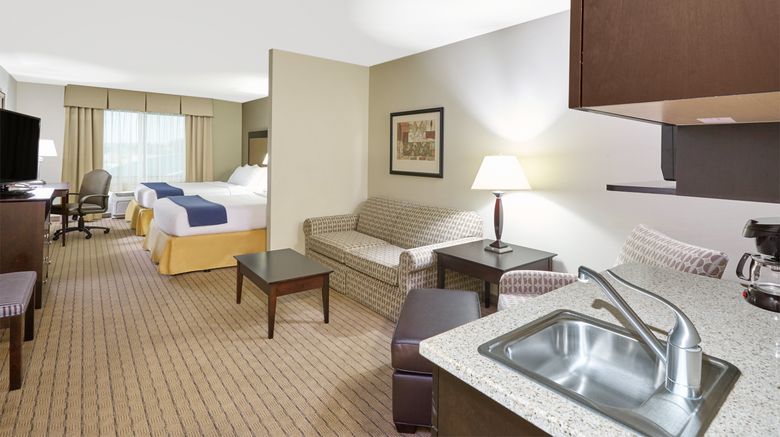 <b>Holiday Inn Express Madison-Verona Suite</b>. Images powered by <a href="https://www.leonardoworldwide.com/" title="Leonardo Worldwide" target="_blank">Leonardo</a>.