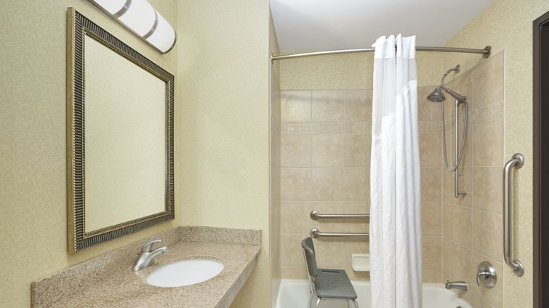 <b>Holiday Inn Express Madison-Verona Room</b>. Images powered by <a href="https://www.leonardoworldwide.com/" title="Leonardo Worldwide" target="_blank">Leonardo</a>.