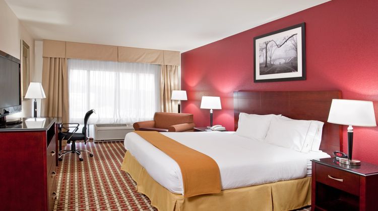 Holiday Inn Express/Stes OSU-Medical Ctr Room