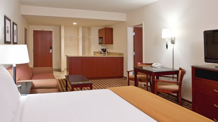 Holiday Inn Express/Stes OSU-Medical Ctr Suite