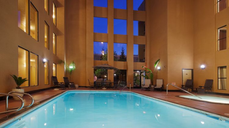 Holiday Inn Express Pool