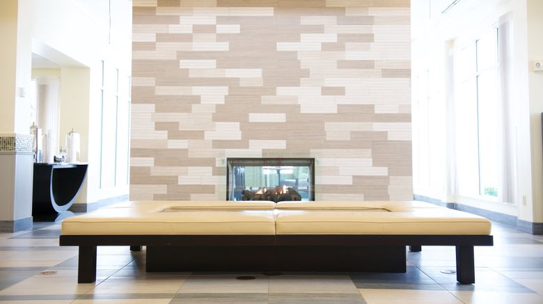 <b>Holiday Inn Effingham Lobby</b>. Images powered by <a href="https://www.leonardoworldwide.com/" title="Leonardo Worldwide" target="_blank">Leonardo</a>.