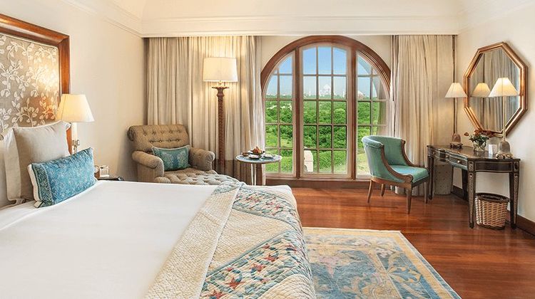 The Oberoi Amarvilas Suite