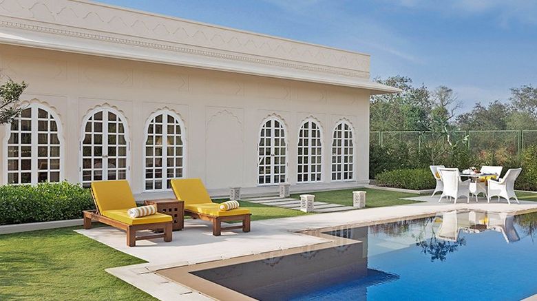 <b>The Oberoi Sukhvilas Resort & Spa Room</b>. Images powered by <a href="https://www.leonardoworldwide.com/" title="Leonardo Worldwide" target="_blank">Leonardo</a>.