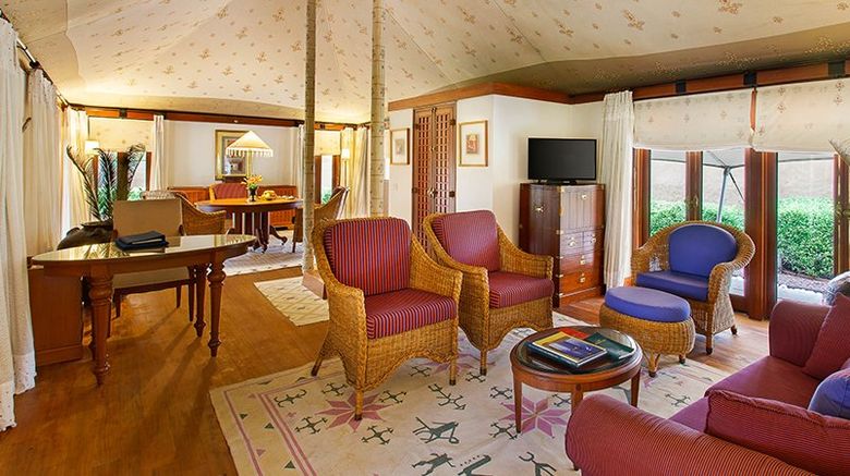 <b>The Oberoi Rajvilas Hotel Lobby</b>. Images powered by <a href="https://www.leonardoworldwide.com/" title="Leonardo Worldwide" target="_blank">Leonardo</a>.