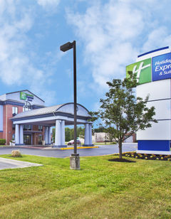 Holiday Inn Express Suites