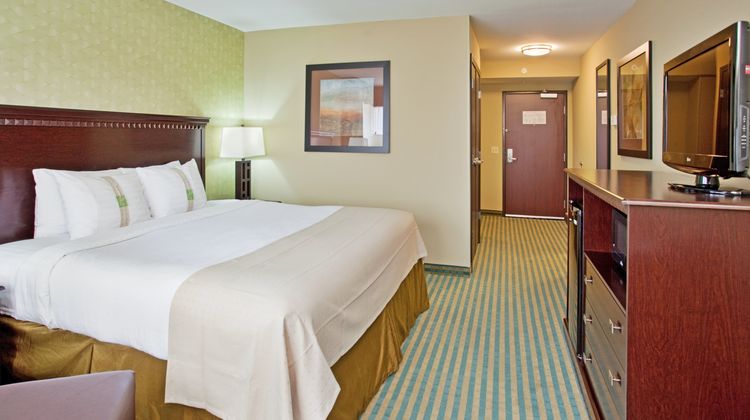 Holiday Inn Columbia East Room