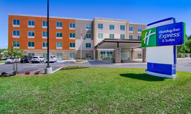 Holiday Inn Express/Suites Mobile-Univ Exterior