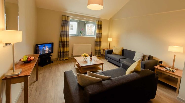 Premier Suites Newcastle Room