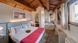 Navona Palace Luxury Inn Suite