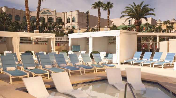W Las Vegas Pool