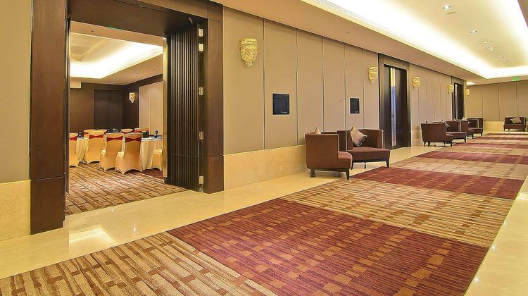 Crowne Plaza Kochi Meeting
