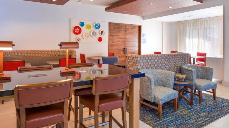 <b>Holiday Inn Express Glenwood Springs Restaurant</b>. Images powered by <a href="https://www.leonardoworldwide.com/" title="Leonardo Worldwide" target="_blank">Leonardo</a>.