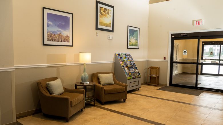 <b>Candlewood Suites Stevensville Lobby</b>. Images powered by <a href="https://www.leonardoworldwide.com/" title="Leonardo Worldwide" target="_blank">Leonardo</a>.