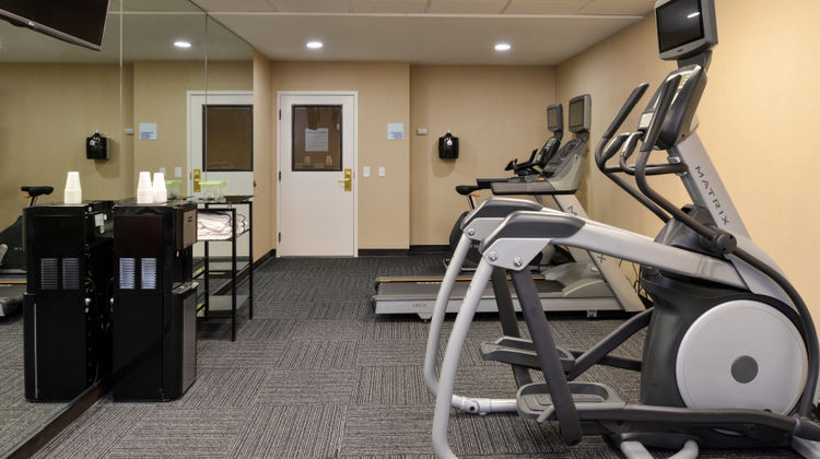 Holiday Inn Express Naples North Health Club